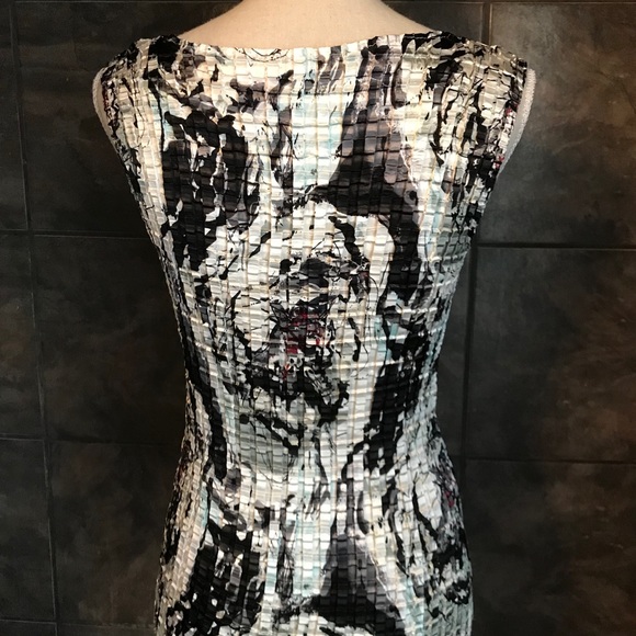 Ruben Cassin Shell-Silky and Scrunched-Medium - Picture 3 of 4